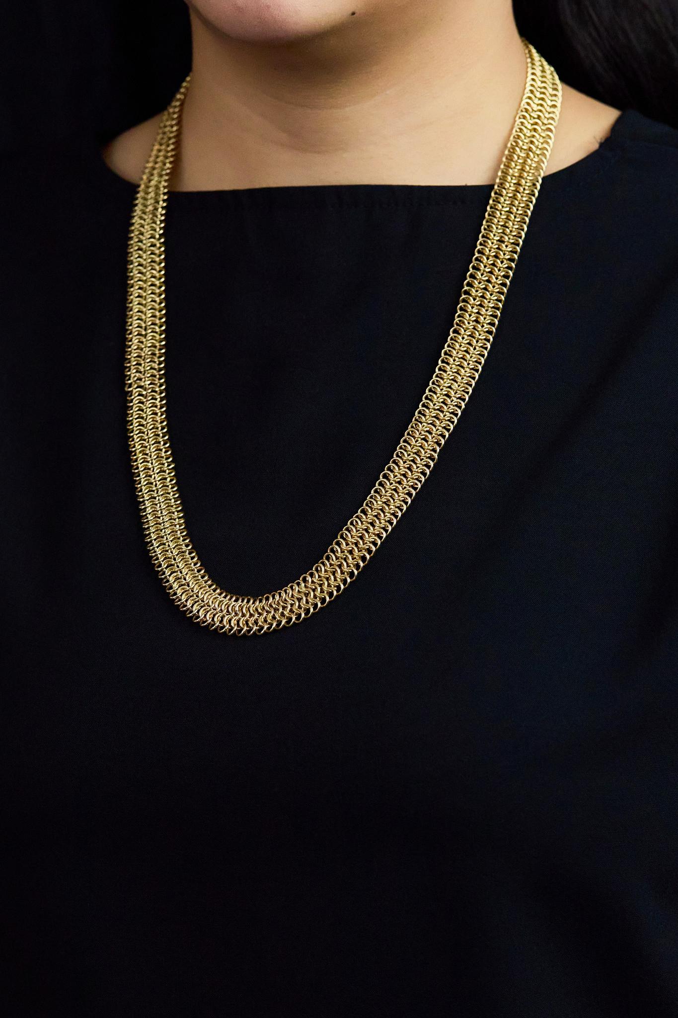 Five-Row Link Necklace in 14k Yellow Gold In Good Condition For Sale In New York, NY
