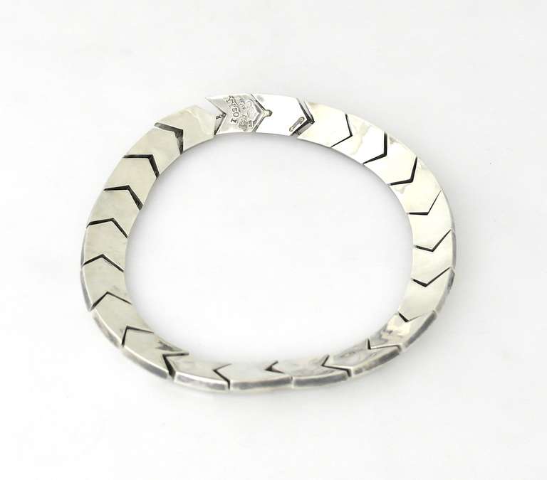 Women's Antonio Pineda .970 Silver Chevron Necklace For Sale