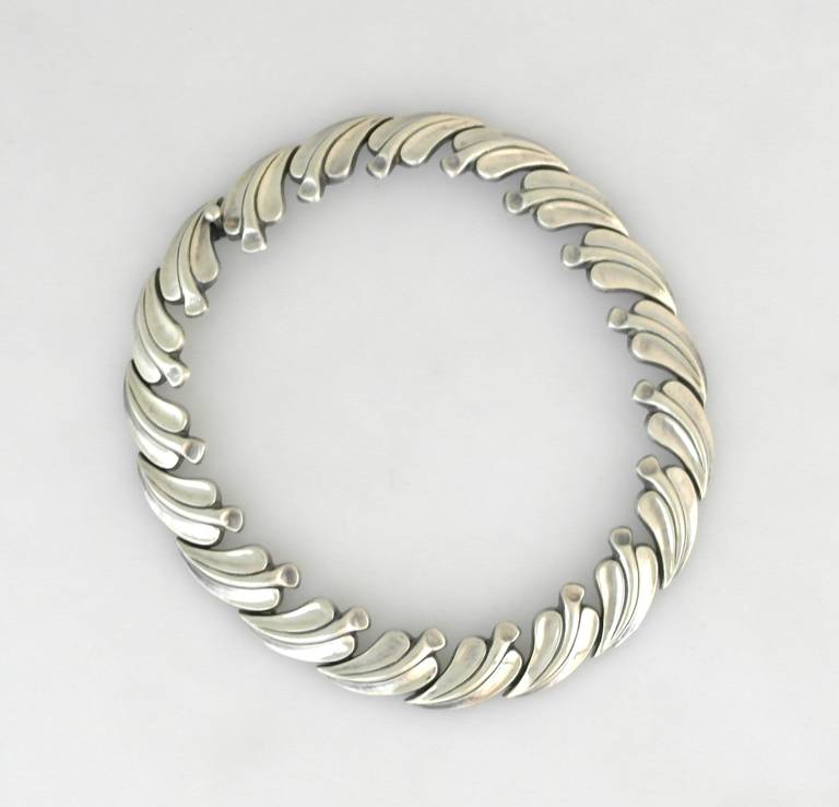 Women's Antonio Pineda .970 Silver Leaf Motif Necklace For Sale