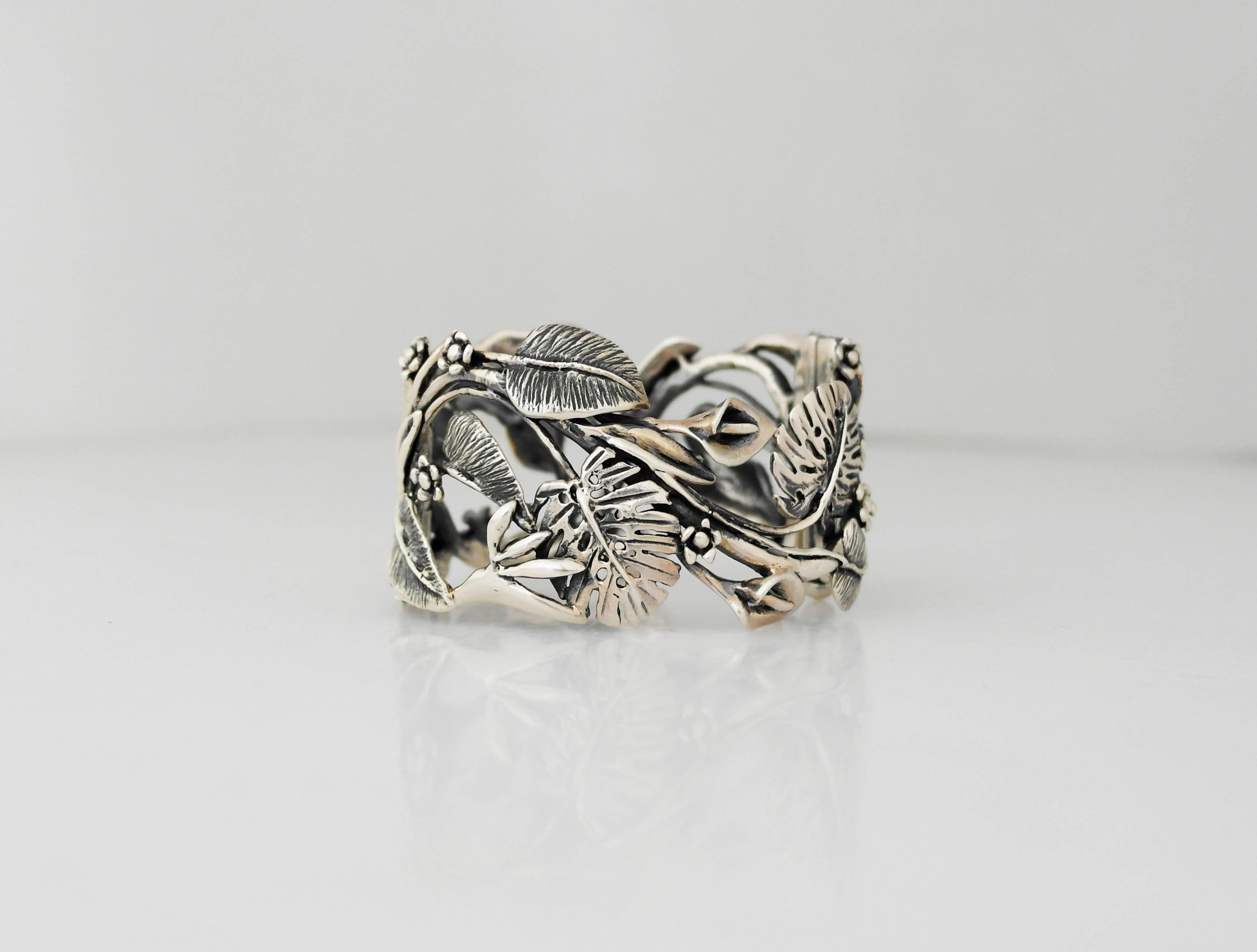 One-of-a-Kind Emilia Castillo .950 Silver Cuff Bracelet 1990 In Excellent Condition In New York, NY