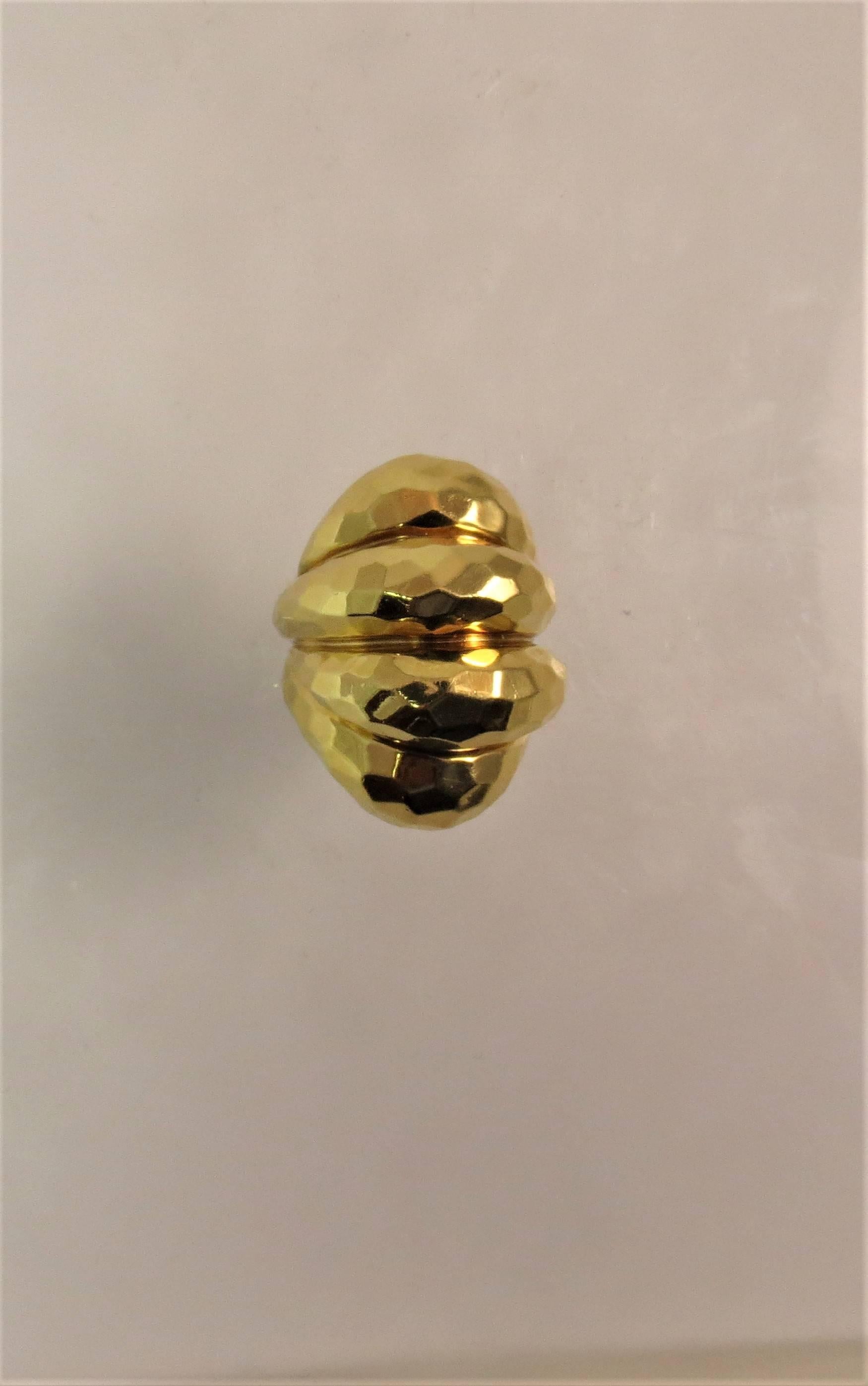 Contemporary Henry Dunay Yellow Gold Faceted Texture Ring