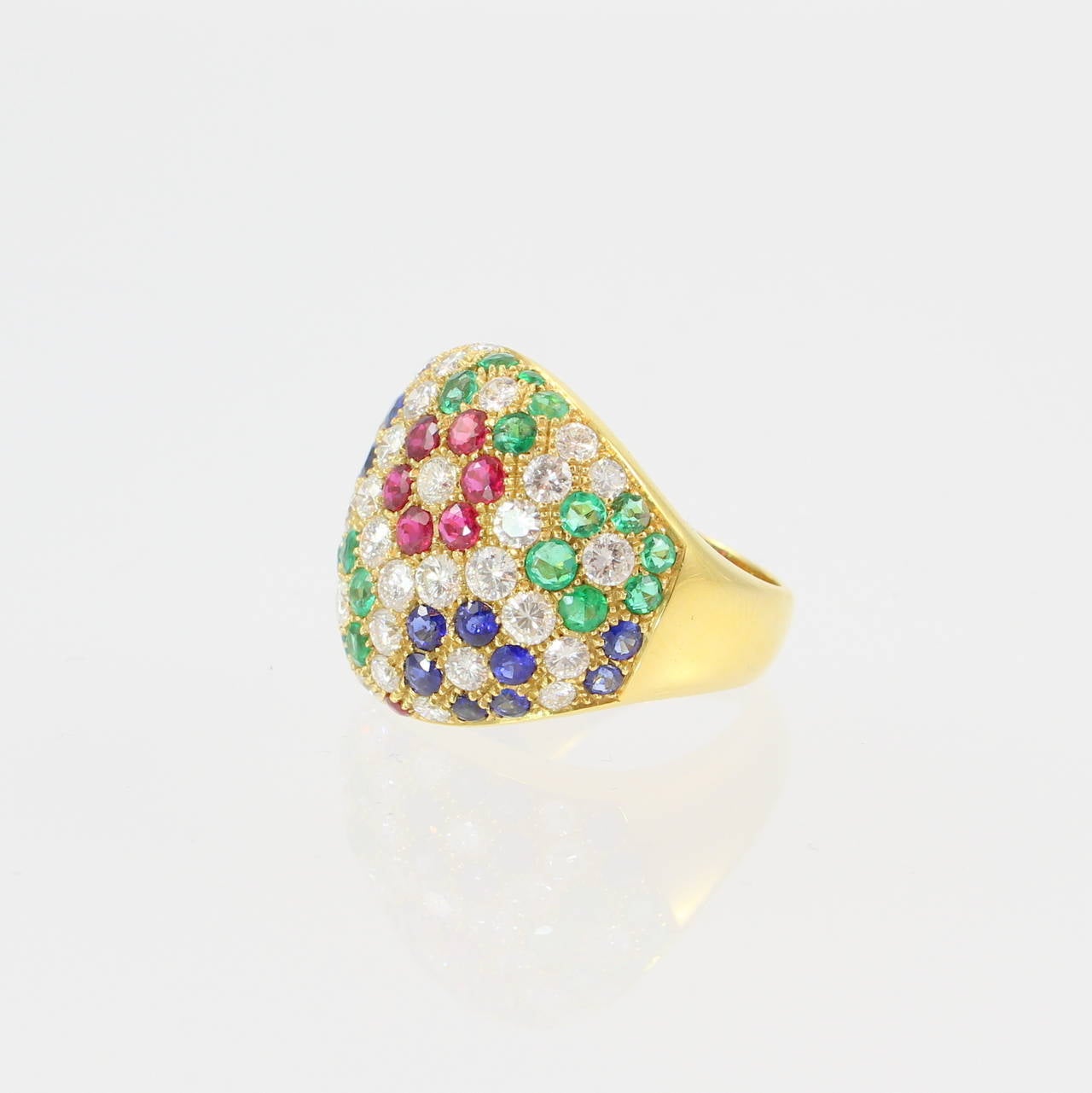 Smaragd Saphir Rubin Diamant Gold Bombe Blumenring (Zeitgenössisch) im Angebot