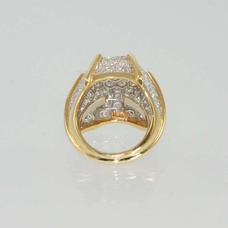Diamond and Gold Hexagon Design Ring by Montreaux In Excellent Condition In Chicago, IL