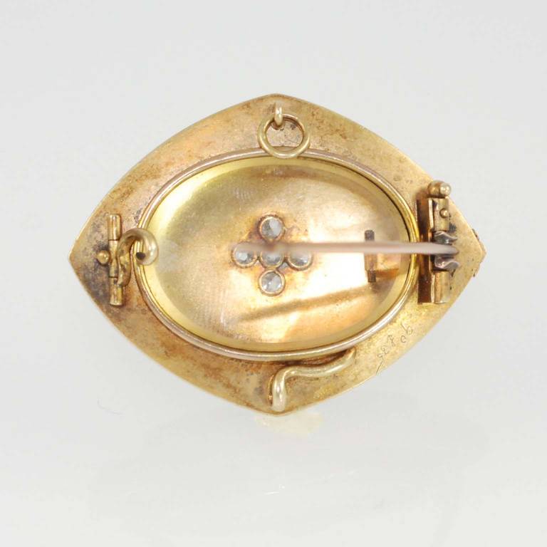 Victorian Pearl Rose Cut Diamond Yellow Gold Pin In Excellent Condition For Sale In Chicago, IL