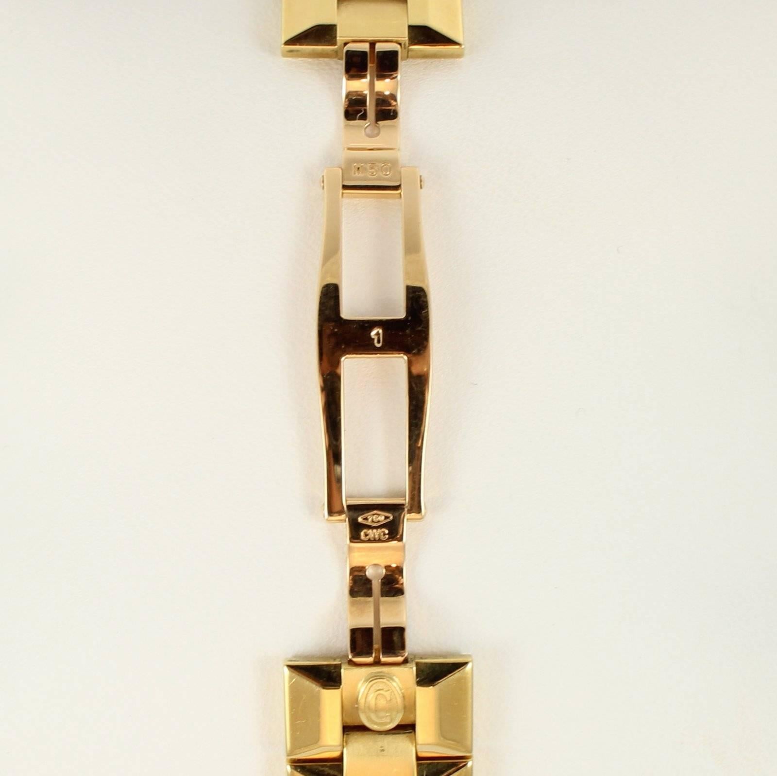 New Corcord La Scala 18K yellow gold diamond bracelet watch, white dial, Arabic quarters and diamond markers, 2 diamond sections on bezel. Serial # 
030987126
20mm square
Last retail $17,100
Brand new
2 year warranty