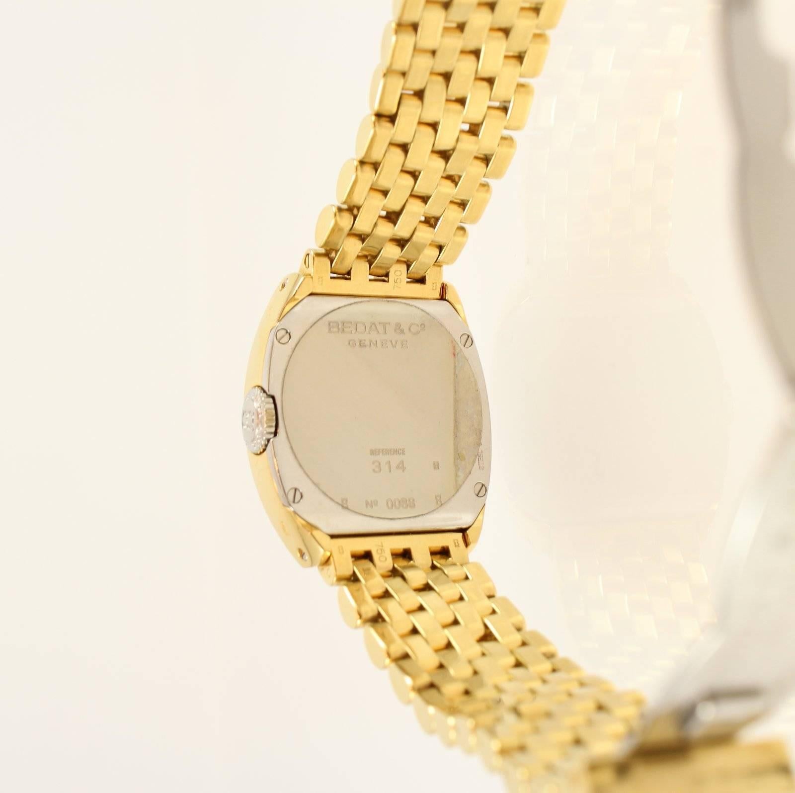 Bedat #3, 18K yellow gold bracelet watch with diamond markers, quartz, antique white dial, date window, 8 diamond markers. Serial #0088, Reference #314
Last retail $16500
New in box , Never worn
2 year warranty
