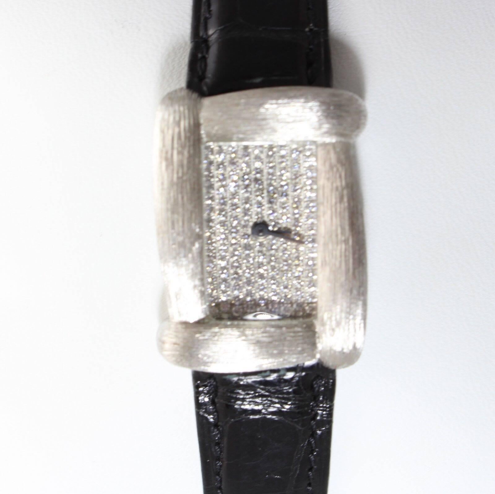 Contemporary Henry Dunay Lady's White Gold Diamond Quartz Wristwatch For Sale