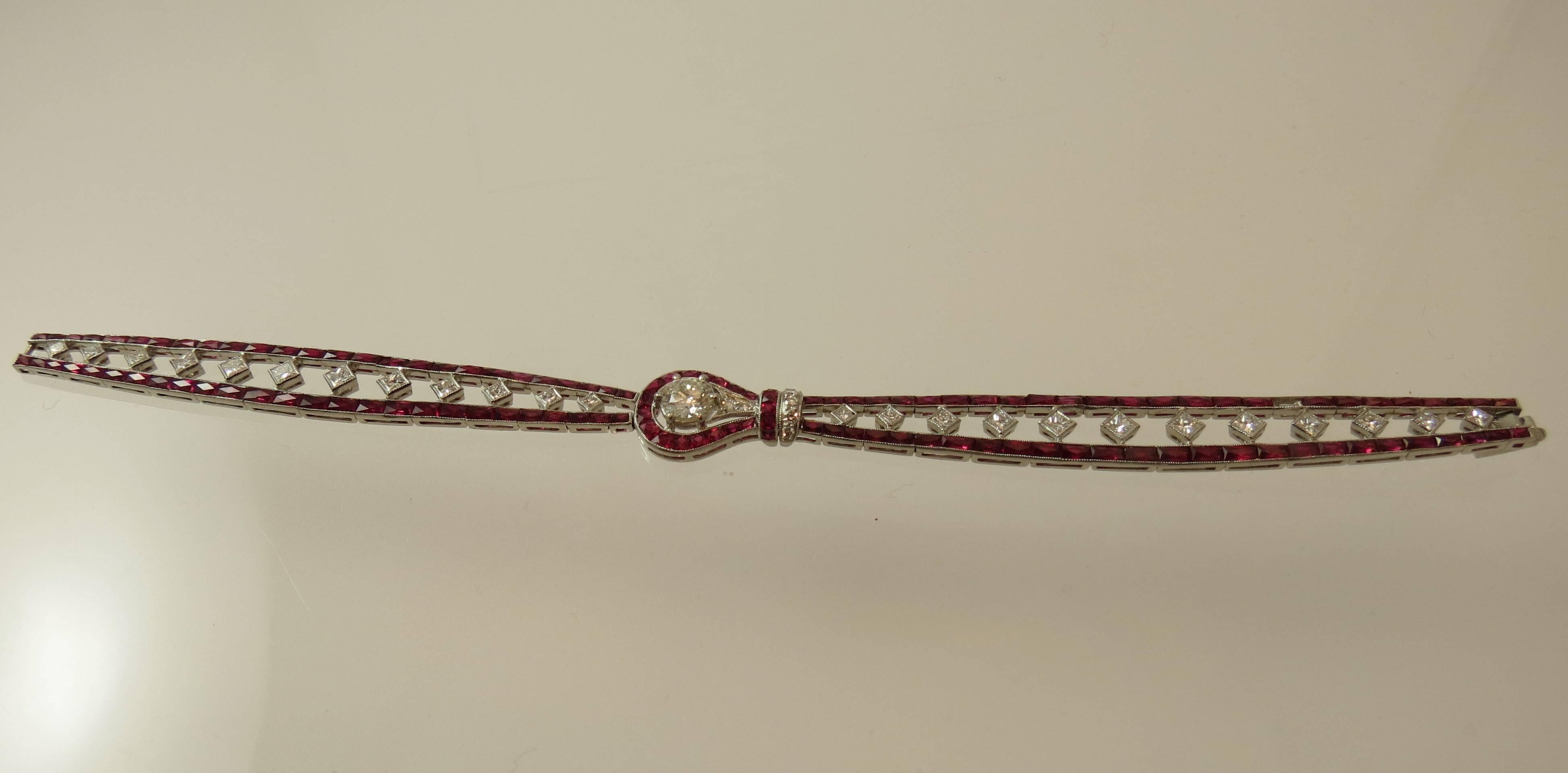 Ruby Diamond Platinum Bracelet In Excellent Condition For Sale In Chicago, IL