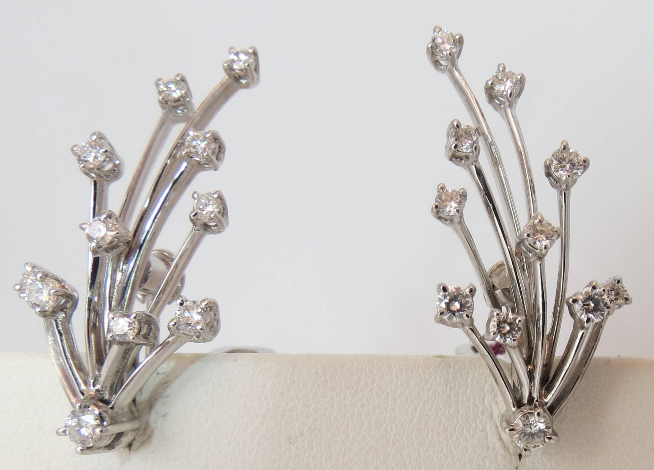 Fabulous Diamond Gold Spray Design Earrings In Excellent Condition For Sale In Chicago, IL