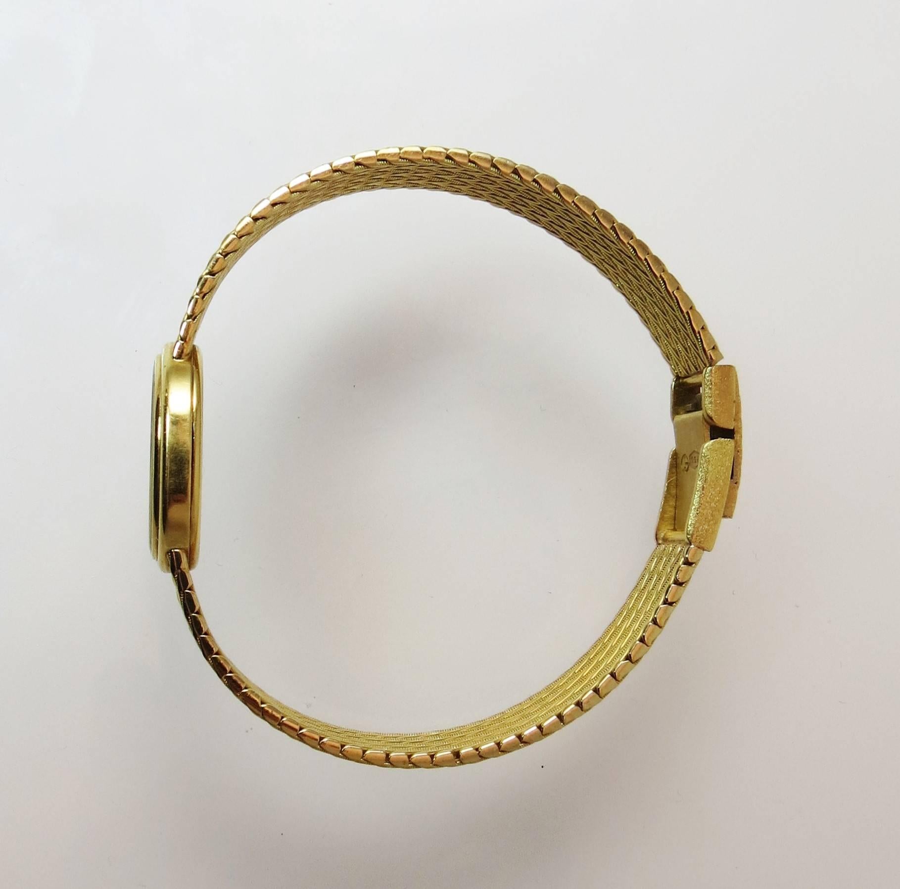 Contemporary Tiffany & Co  Yellow Gold Ladies Oval Bracelet Watch  Quartz Movement