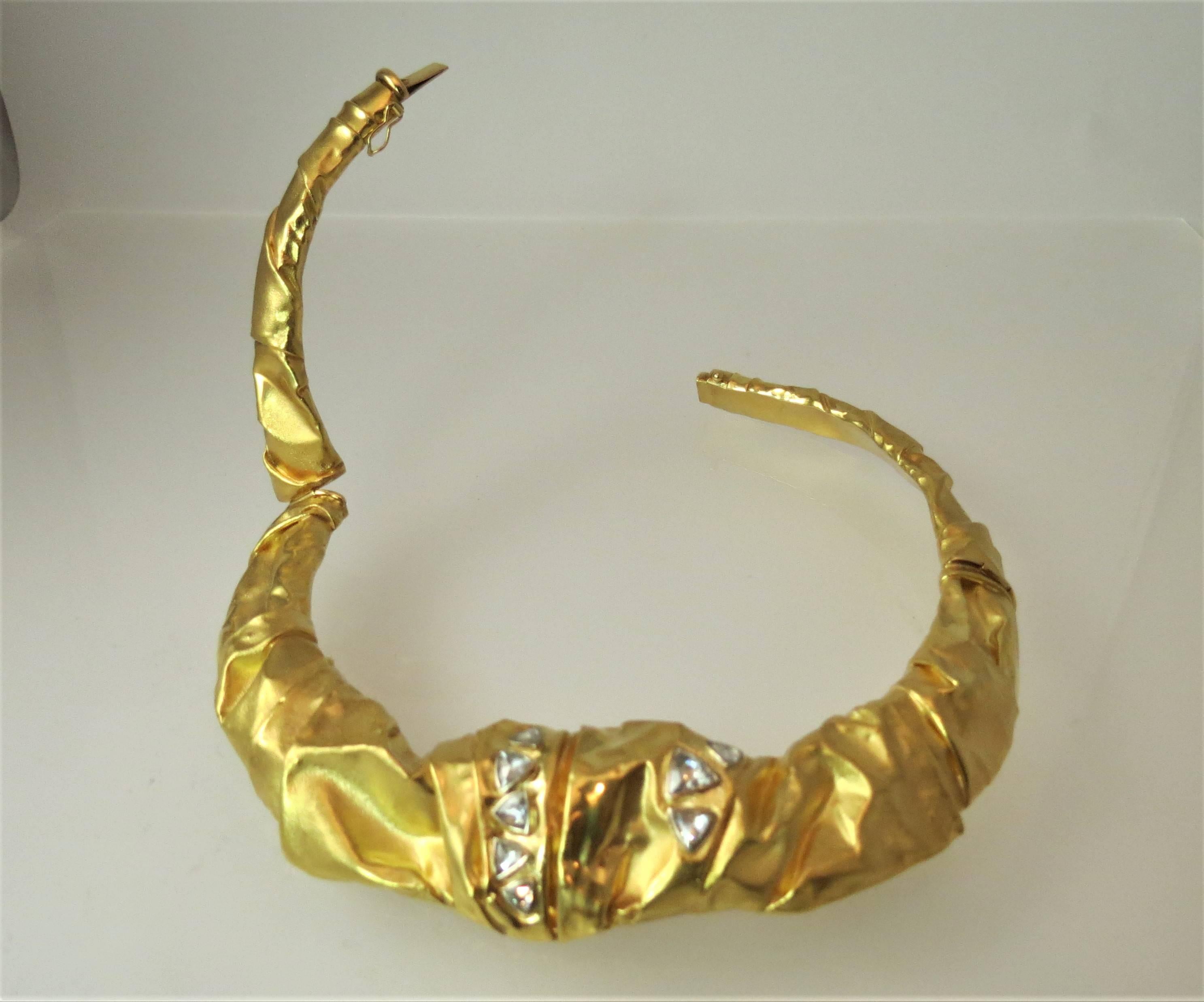 Contemporary Diamond Rose Cut Diamond Hinged Gold Collar Necklace