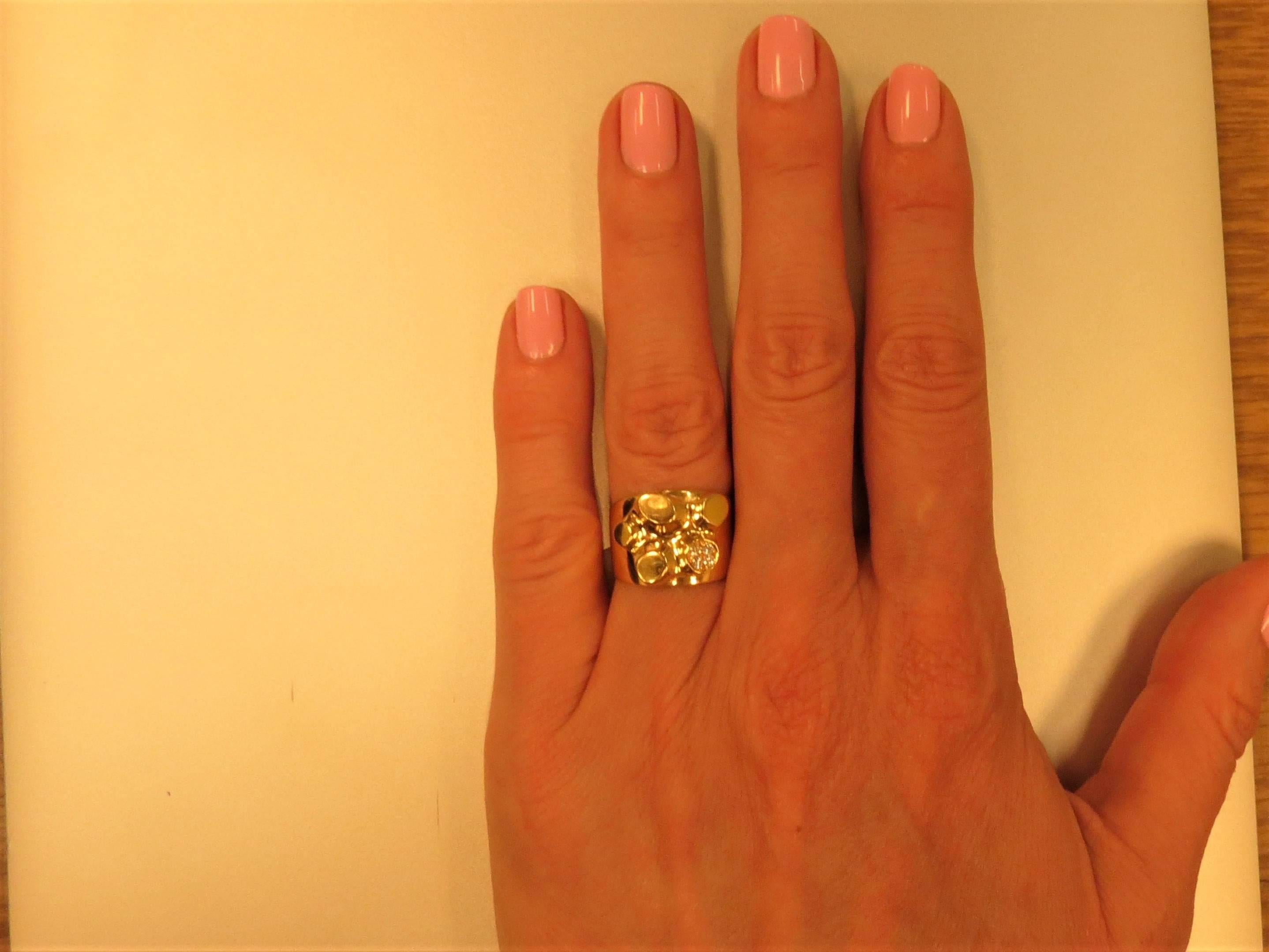Wide Diamond Gold Ring In Excellent Condition For Sale In Chicago, IL
