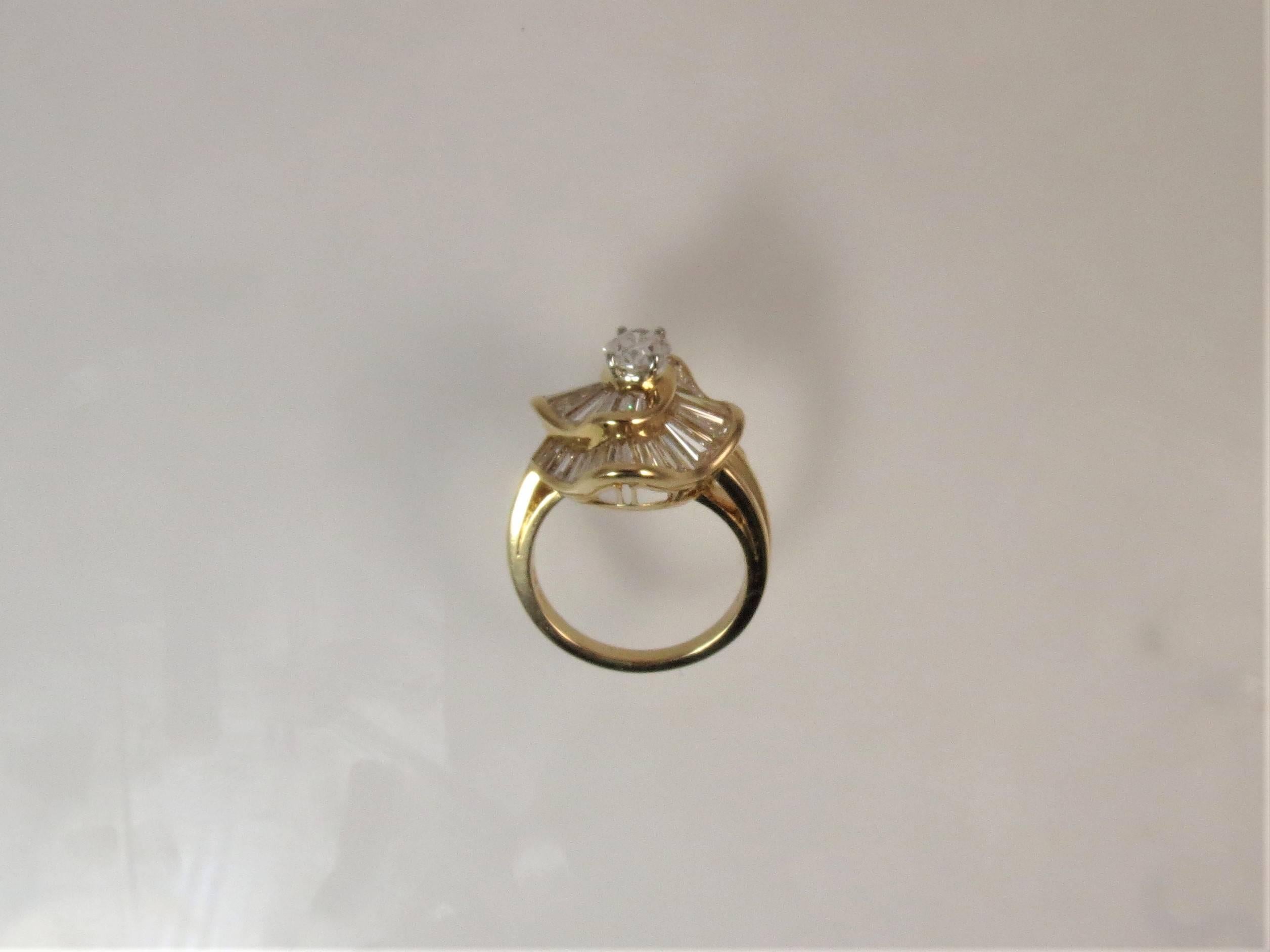 Women's Oscar Heyman 18 Karat Yellow Gold and Platinum Diamond Ballerina Ring