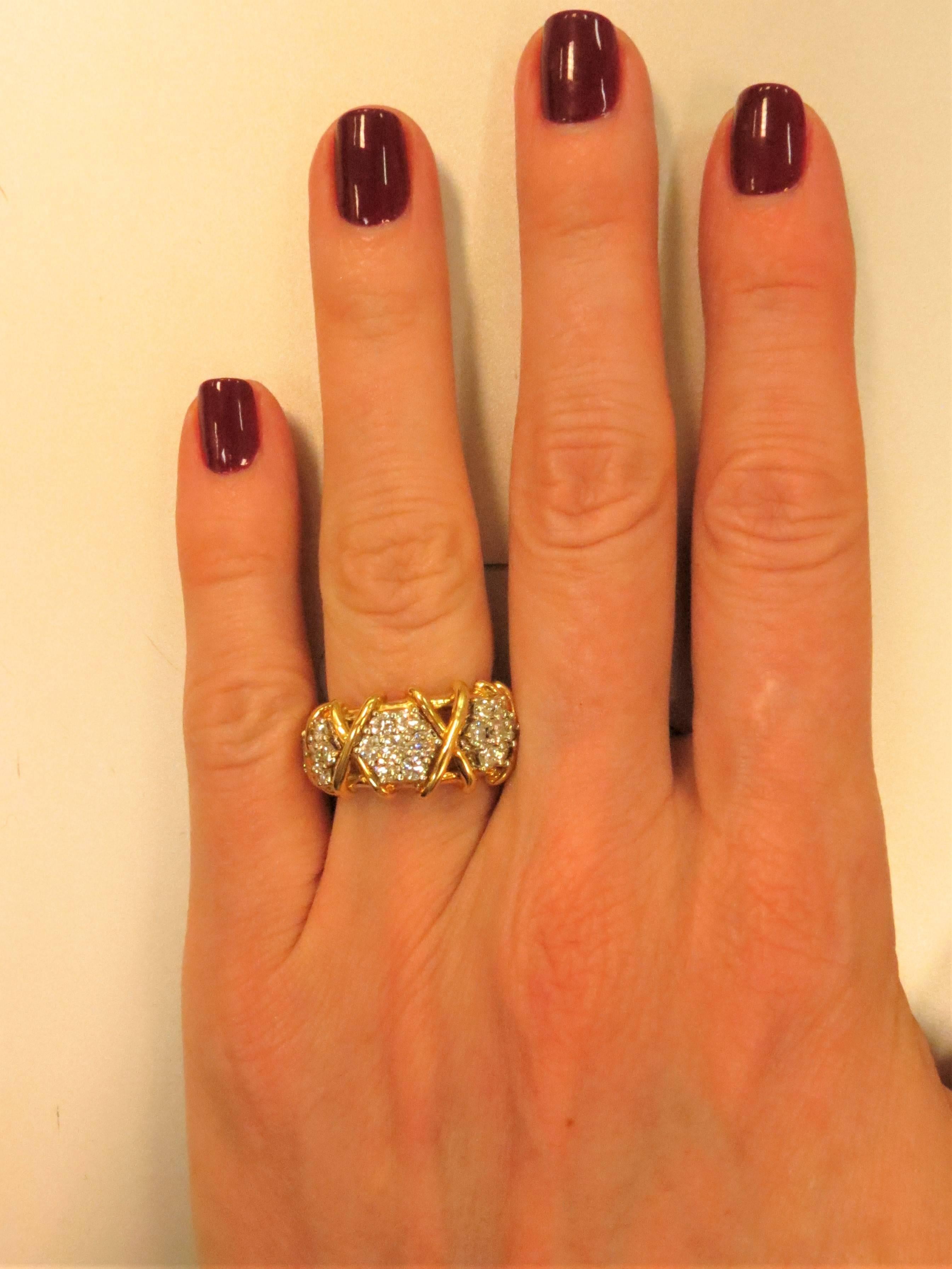 Contemporary 18 Karat Yellow Gold and Diamond Band Ring