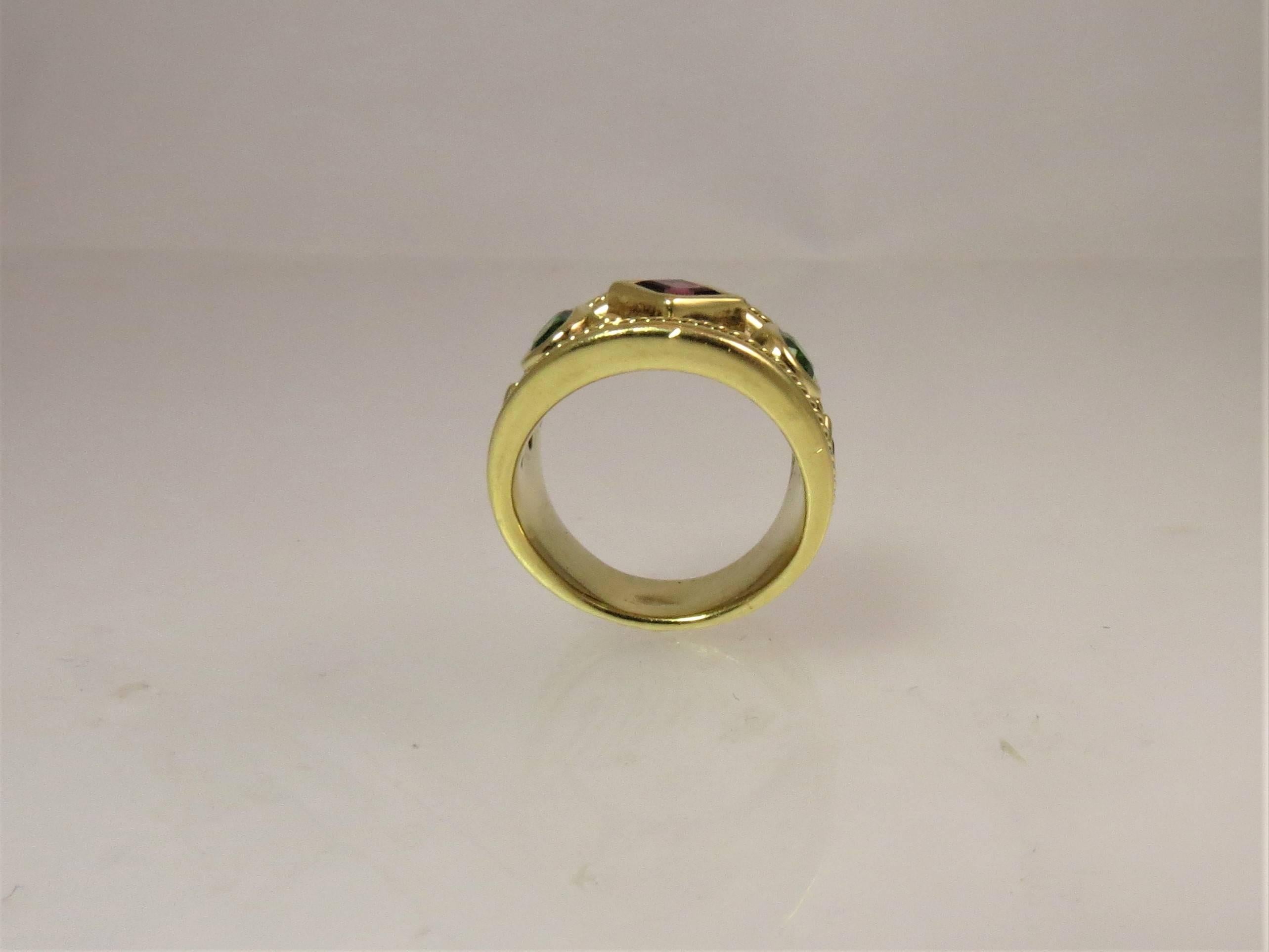Seidengang 18 Karat Yellow Gold Wide Multi-Color Band Ring In Excellent Condition In Chicago, IL