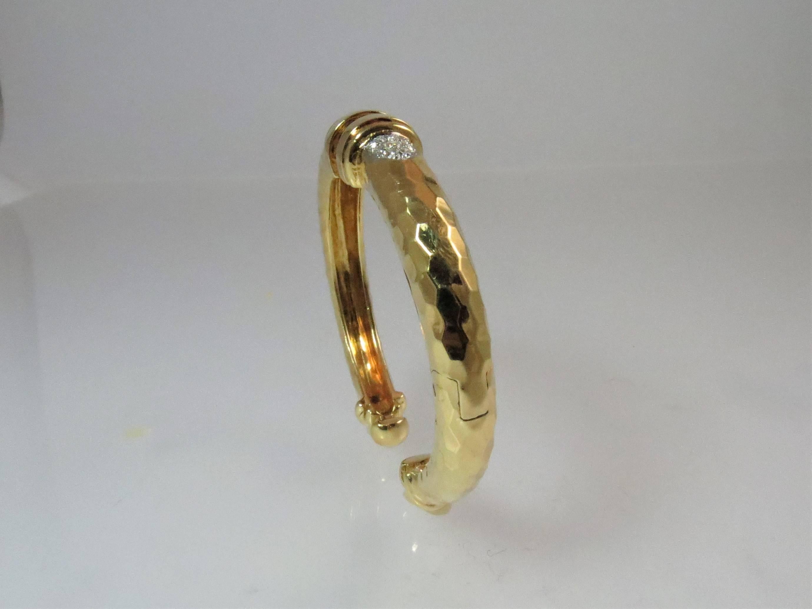 18 Karat Yellow Gold and Platinum Diamond Bangle Bracelet In Excellent Condition In Chicago, IL