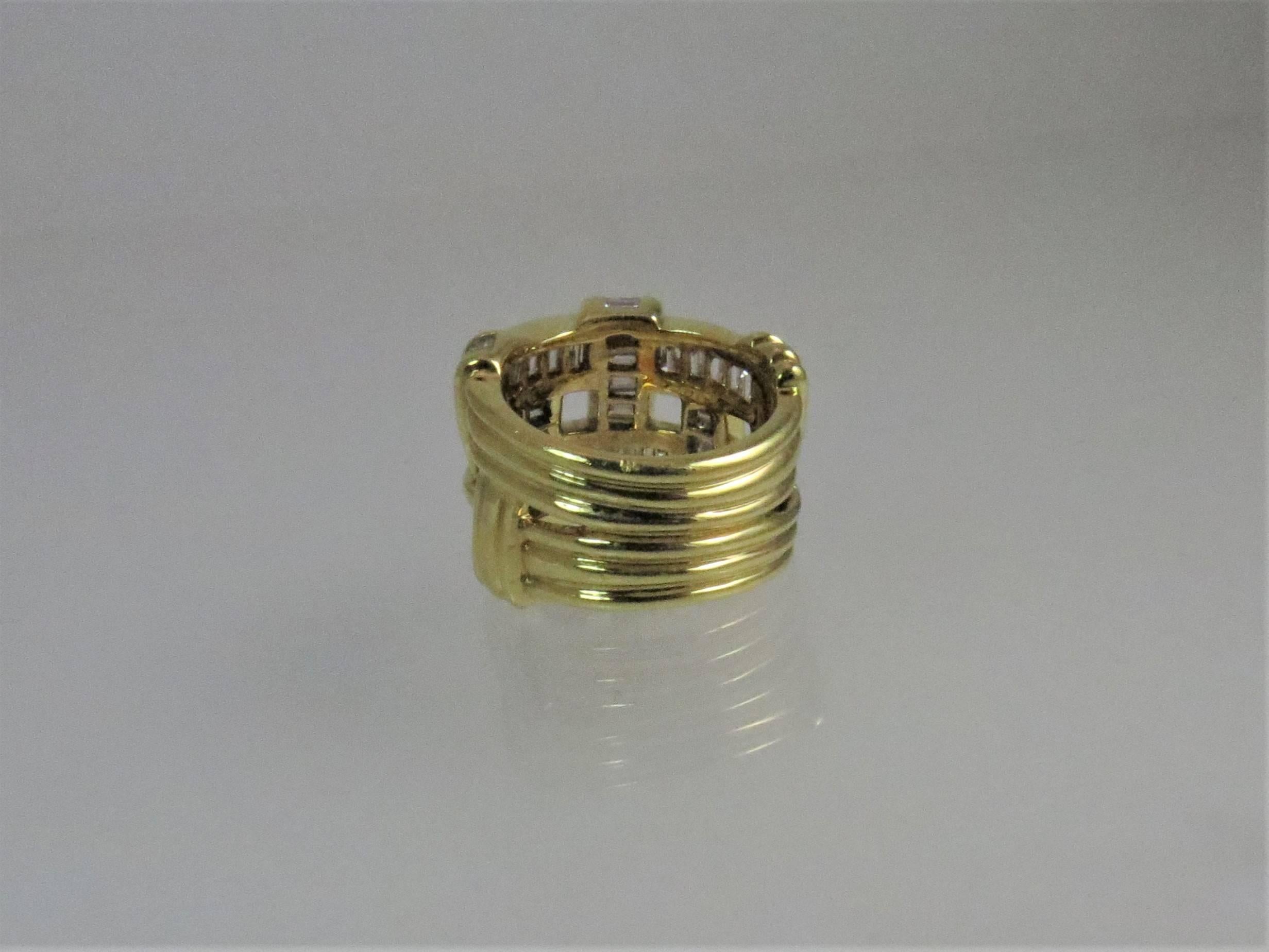 Charles Krypell 18 Karat Yellow Gold Diamond Basket Weave Design Band Ring In Excellent Condition For Sale In Chicago, IL