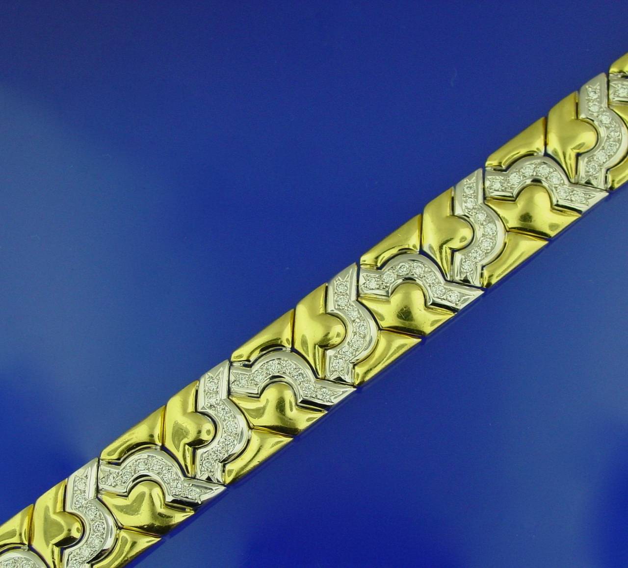 Italian Diamond Gold Bracelet In Excellent Condition In Beverly Hills, CA