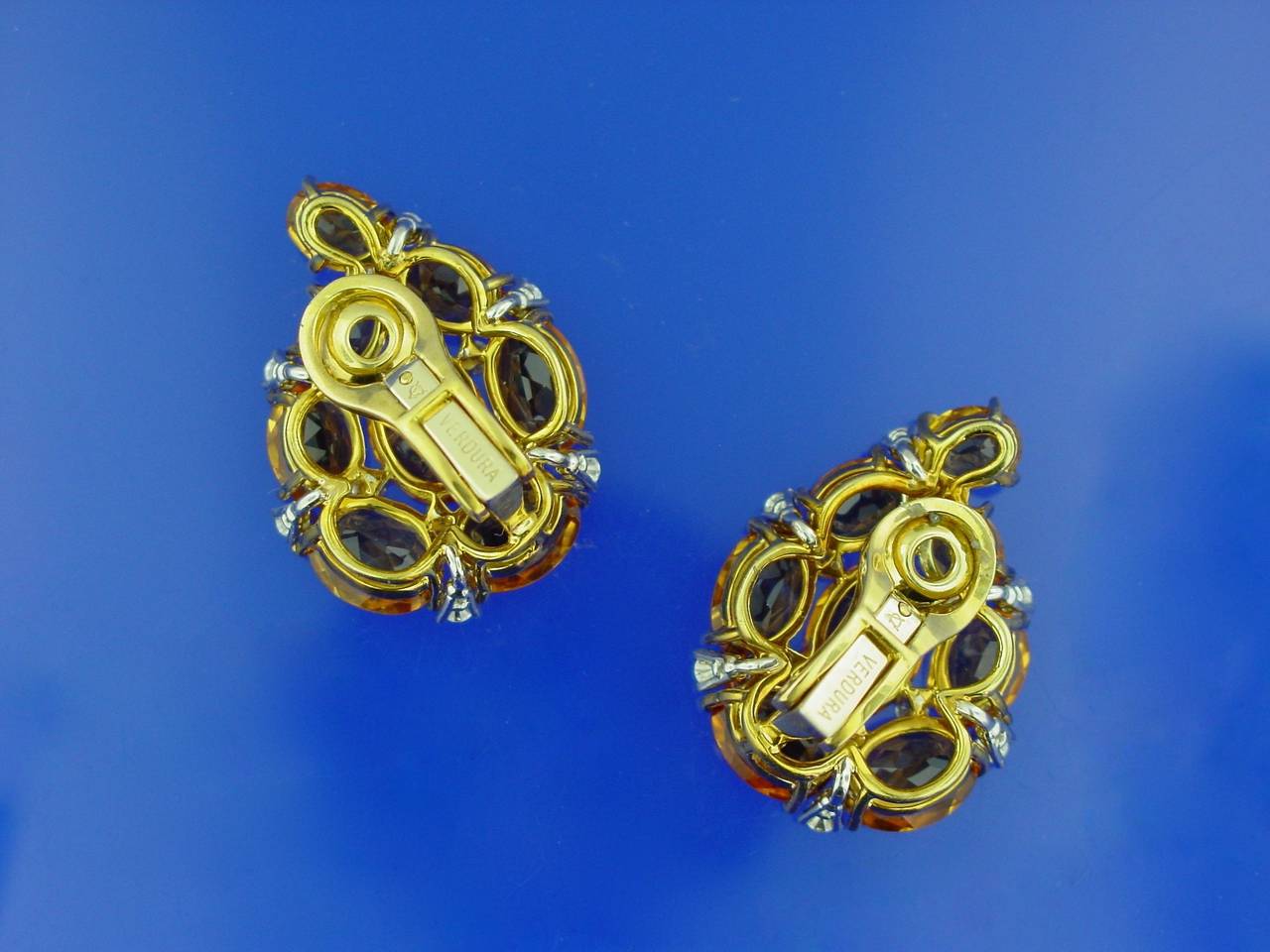 Verdura Citrine, Diamond and Gold Paisley Earclips In Excellent Condition In Beverly Hills, CA