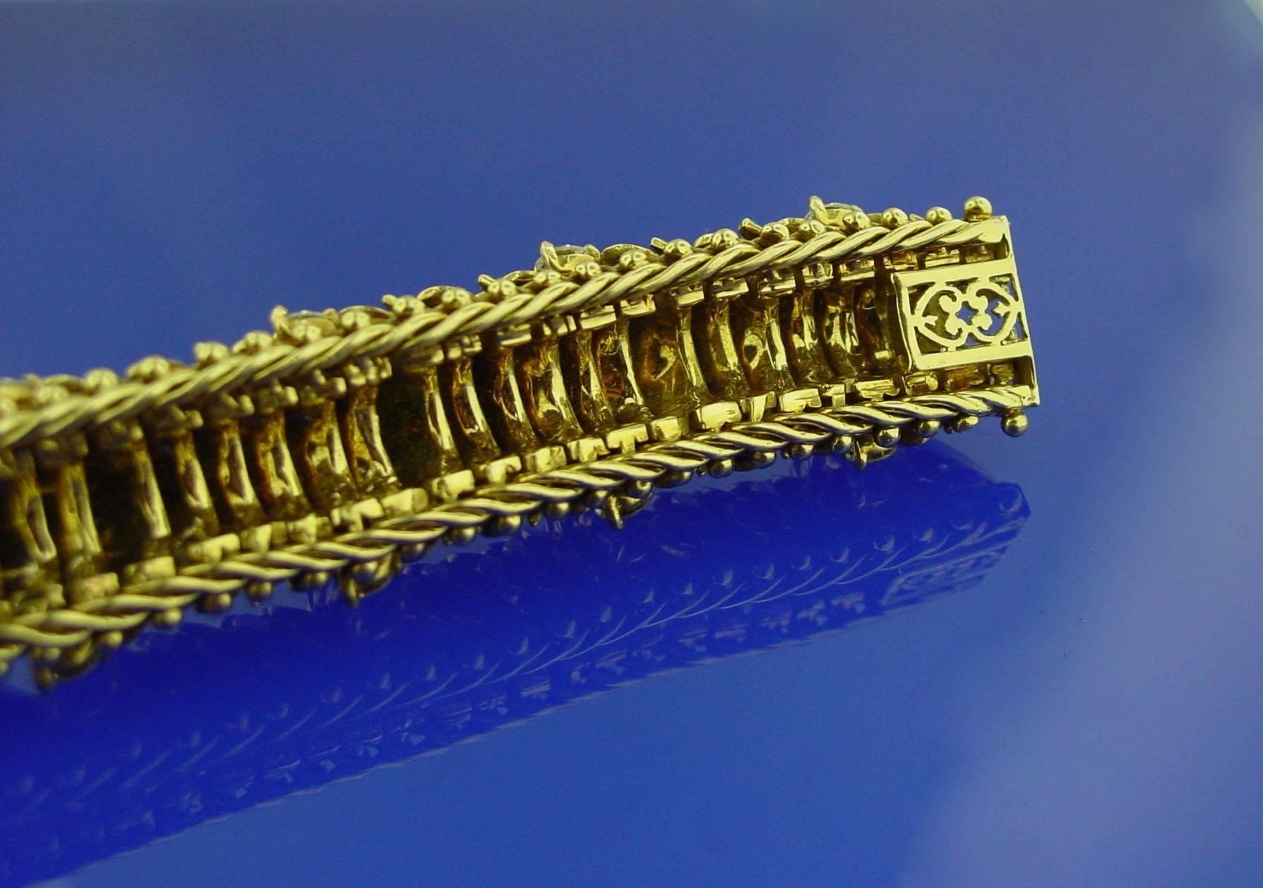 Enamel Diamond Gold Bracelet In Excellent Condition For Sale In Beverly Hills, CA