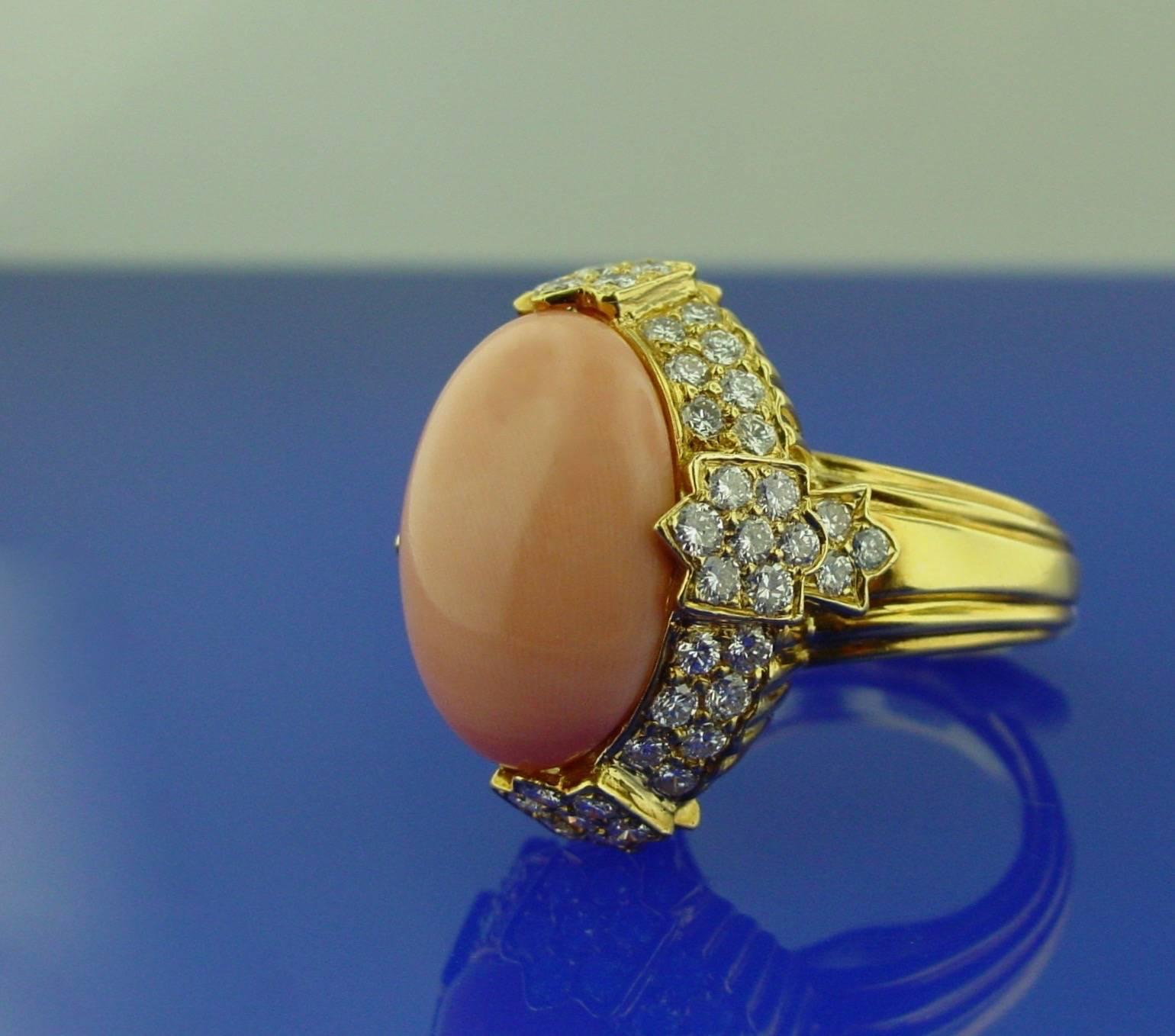 French Coral Diamond Yellow Gold Ring In Excellent Condition In Beverly Hills, CA