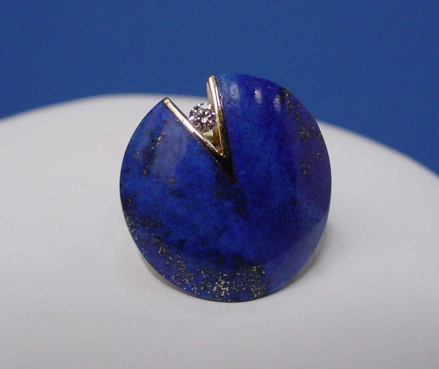 Artisan Lapis Lazuli, Diamond and 18 Karat Yellow Gold Hololith Ring For Sale