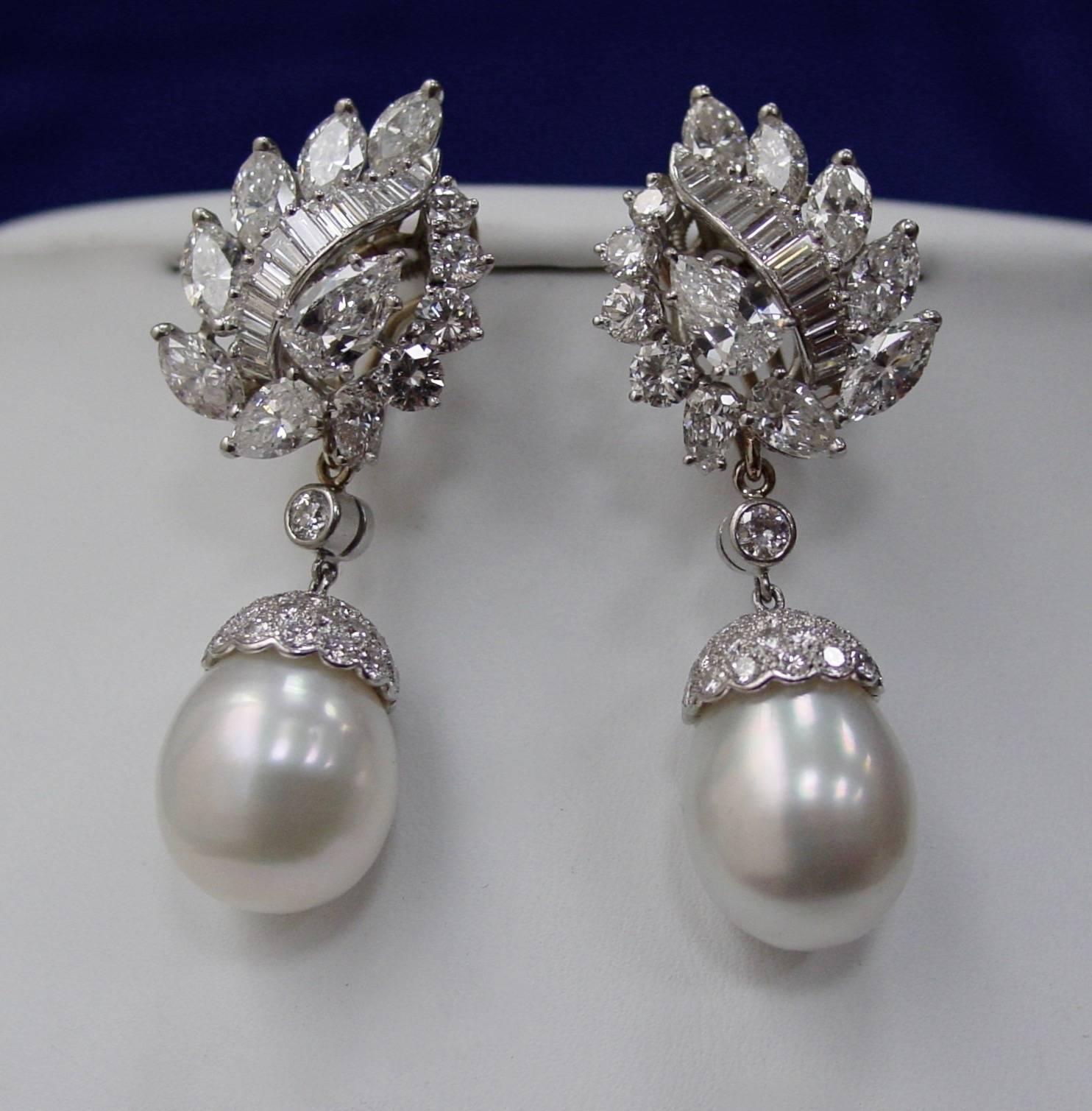 Oscar Heyman Diamond and Platinum Earrings In Excellent Condition For Sale In Beverly Hills, CA