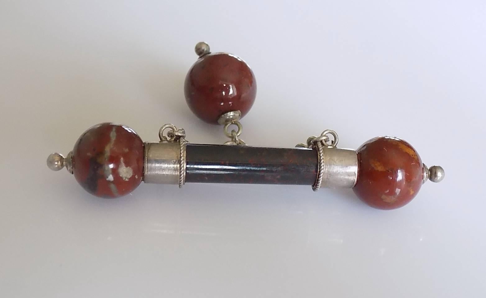 Bead Victorian Silver Scottish Agate Large Brooch For Sale