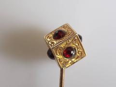 John Bennett Victorian Gold Garnet Dice Cube Stick Pin