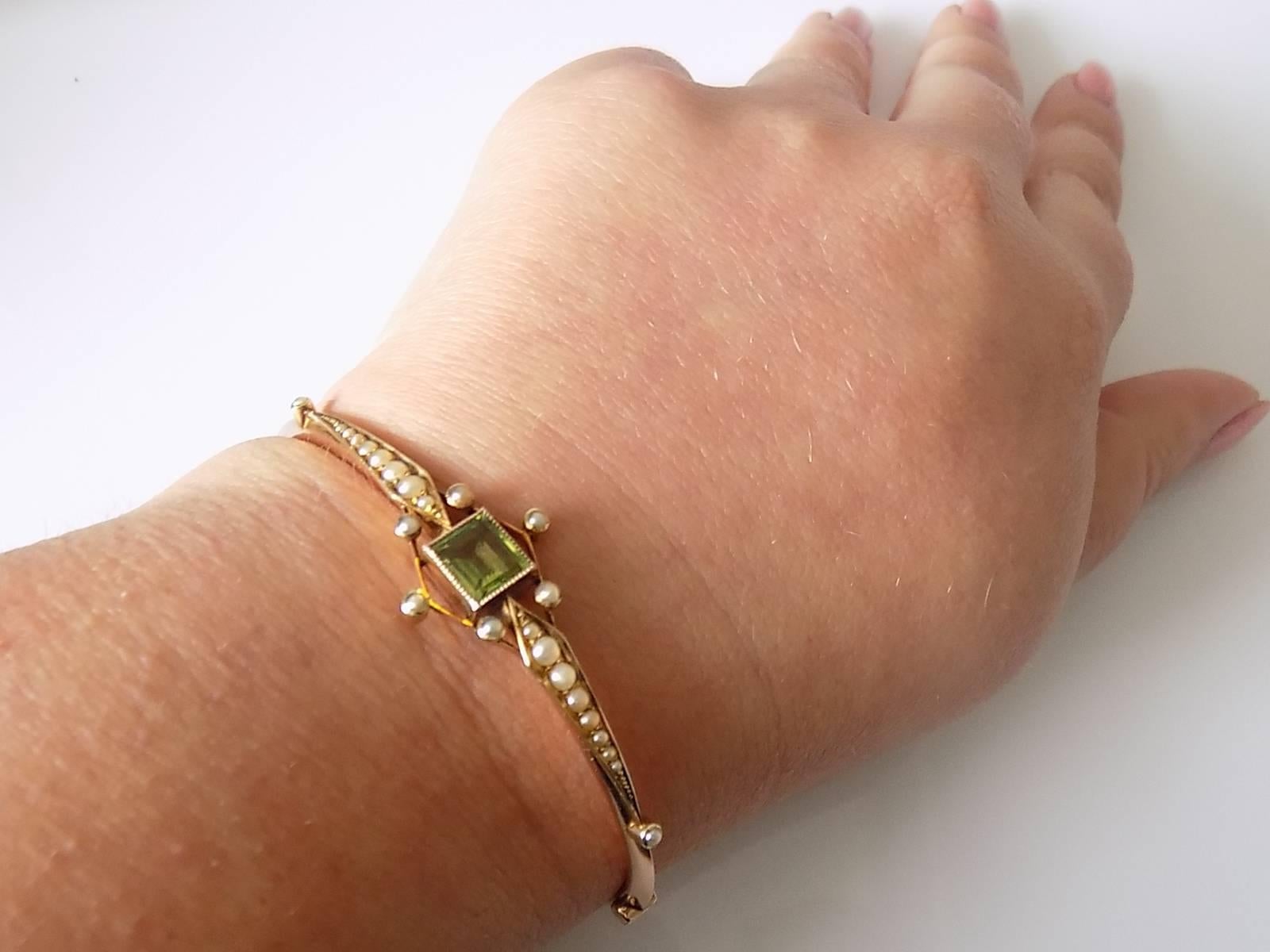 Antique Edwardian Peridot Pearl Gold Bangle Bracelet 3