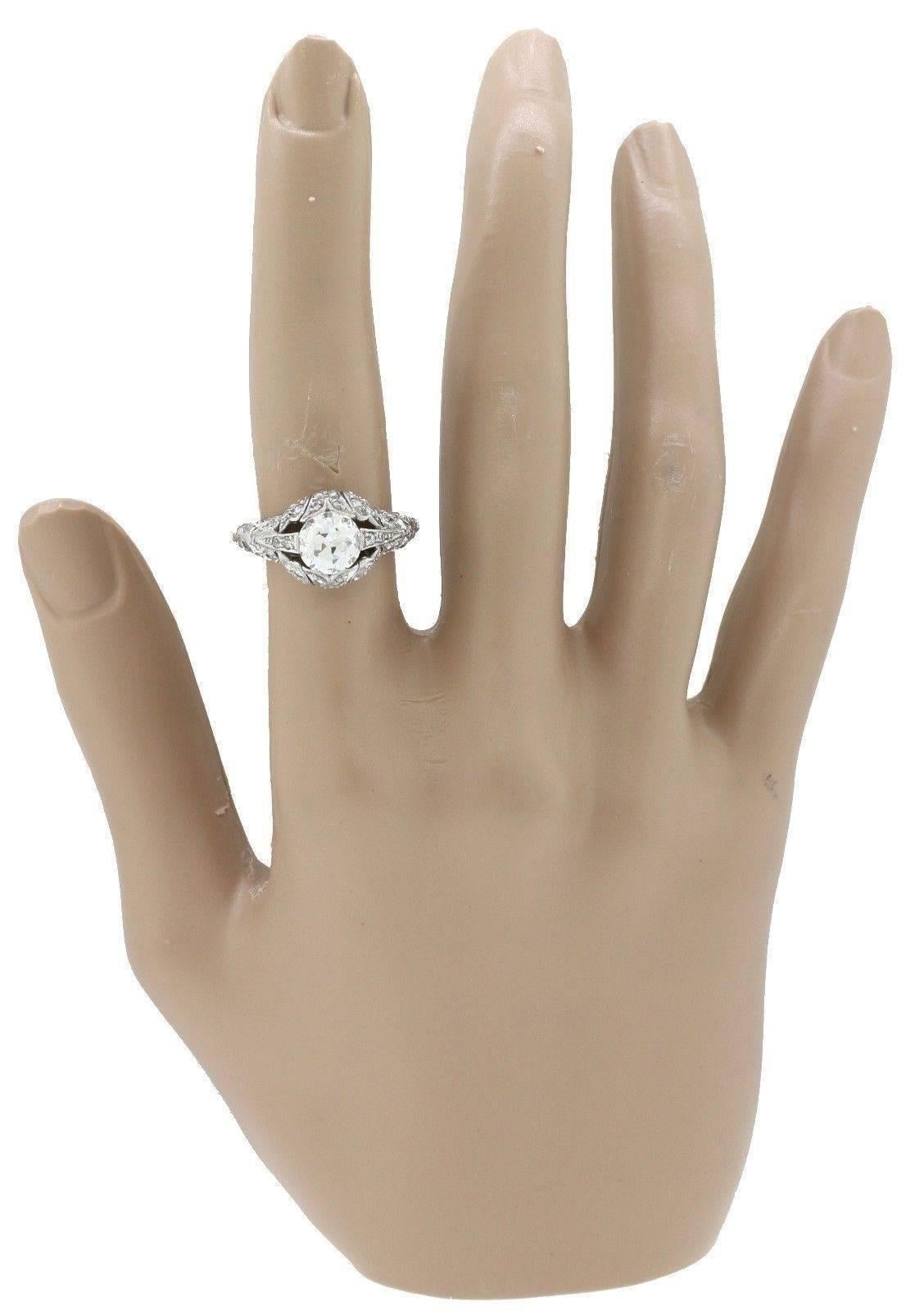 1920s Antique Art Deco  1.29 carat GIA Diamond Platinum Engagement Ring For Sale 4