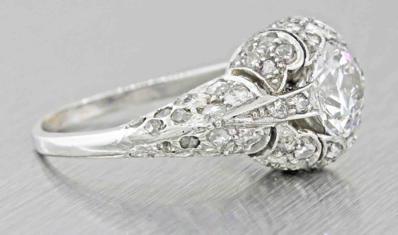 1920s Antique Art Deco  1.29 carat GIA Diamond Platinum Engagement Ring For Sale 2