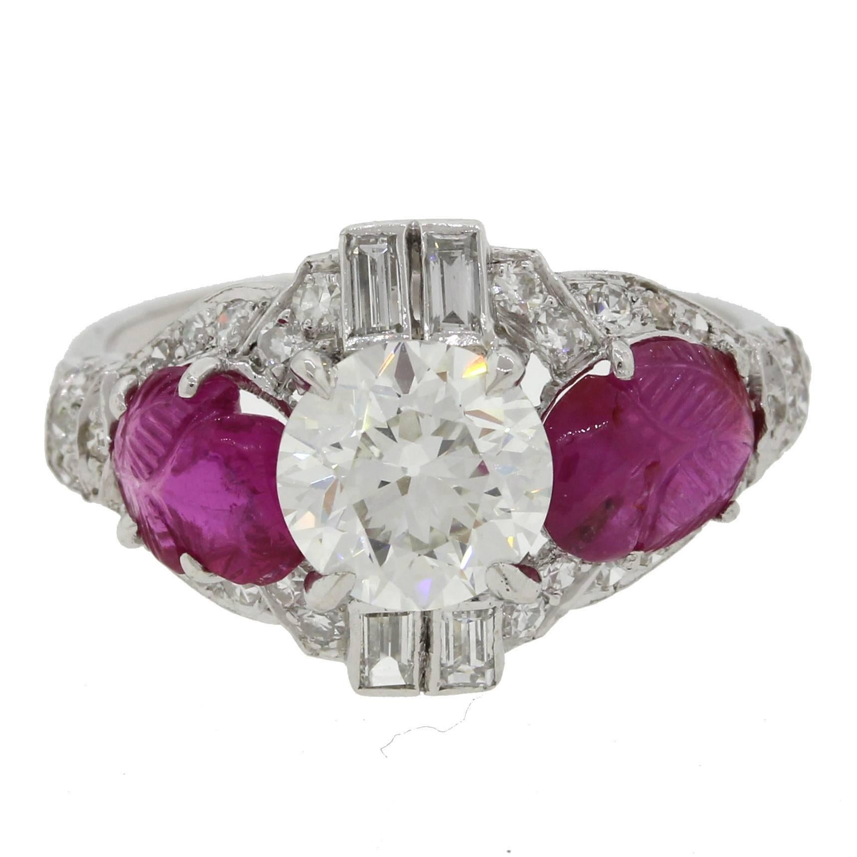 1920 Antique Art Deco 2.50 carat Diamond Rubies Platinum Engagement Ring For Sale 1