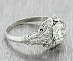 1920s Antique Art Deco 1.24 Carat Diamonds Platinum Engagement Ring