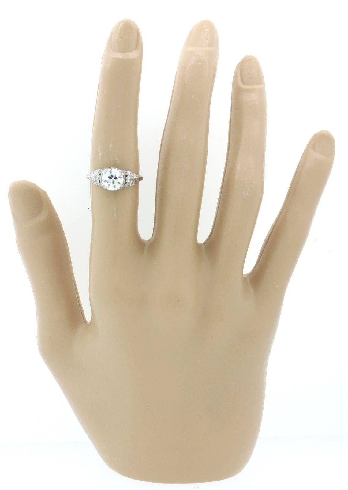 1920s Art Deco 1.46 Carat Diamond Sapphire Platinum Engagement Ring EGL For Sale 3