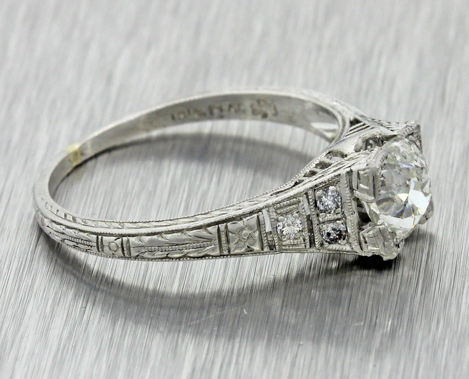 1940s Art Deco .95 Carat Old Mine Cut Diamond Platinum Engagement Ring EGL In Excellent Condition For Sale In Huntington, NY
