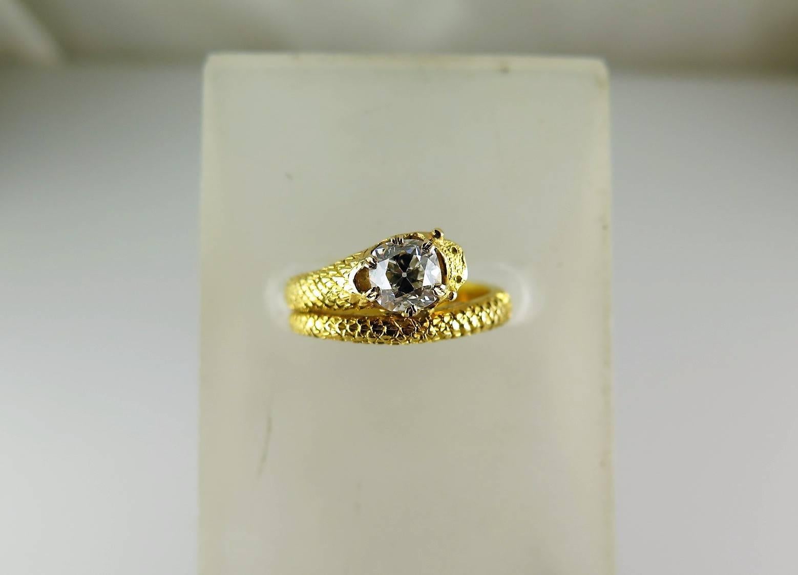 Antique Gold and Cushion-Shaped Diamond Snake Ring For Sale 1