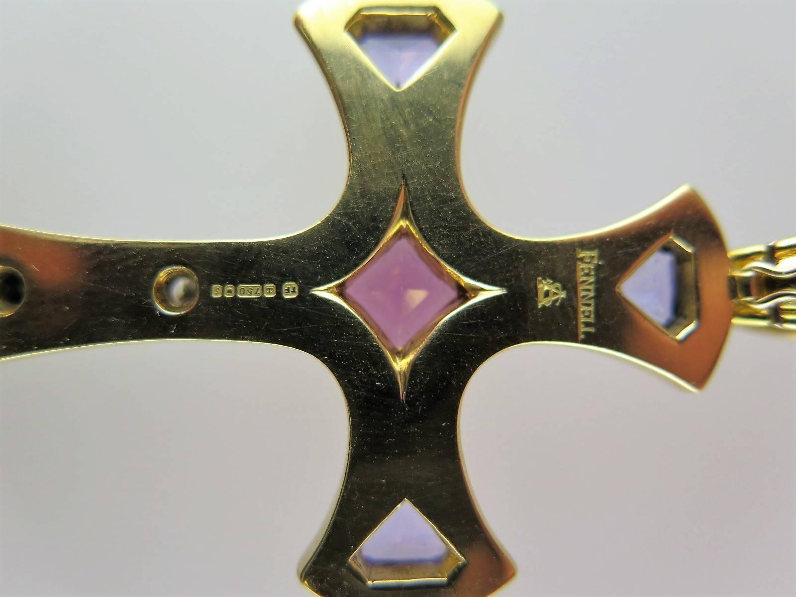 Theo Fennell Gem-Set Gold Pendant Cross In Excellent Condition For Sale In London, GB