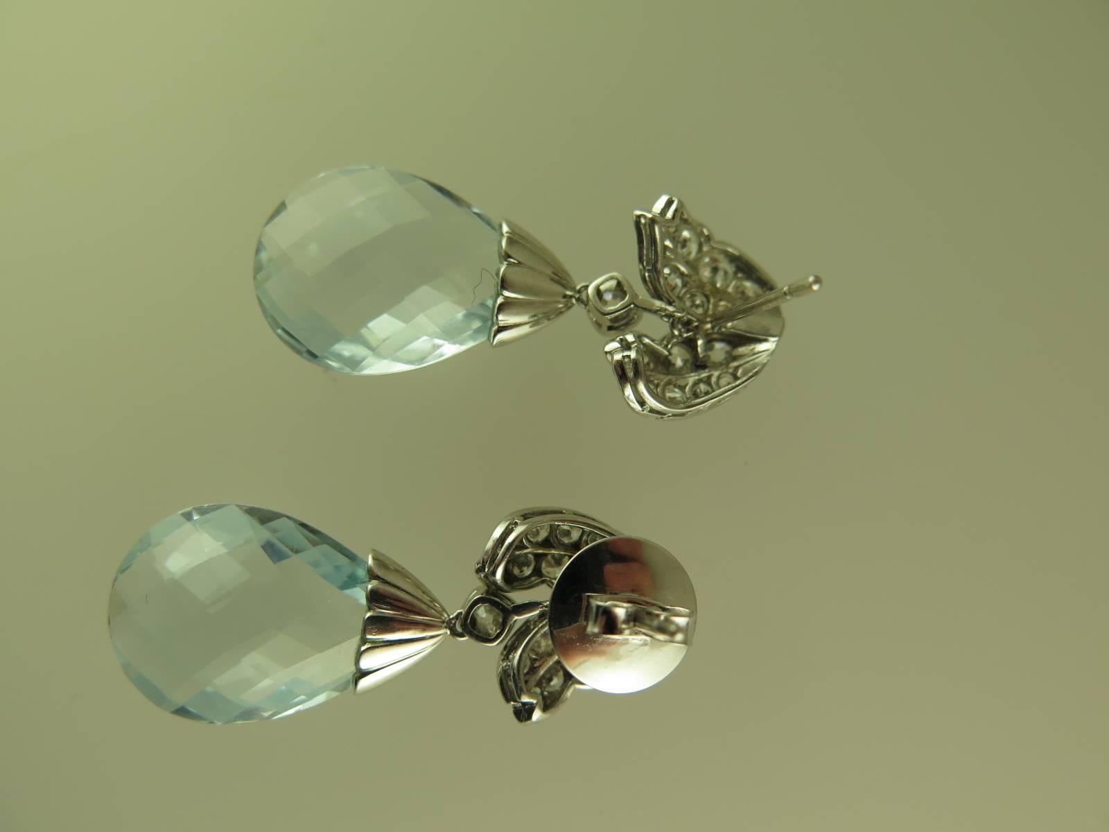 Pair of Briolette Aquamarine and Diamond Earrings In New Condition For Sale In London, GB