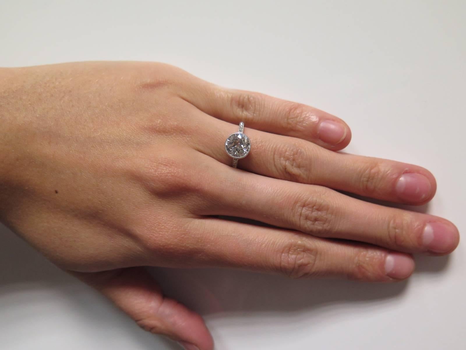 Women's Fine Edwardian Single-Stone Old European-Cut  2.10 carat Diamond Ring For Sale
