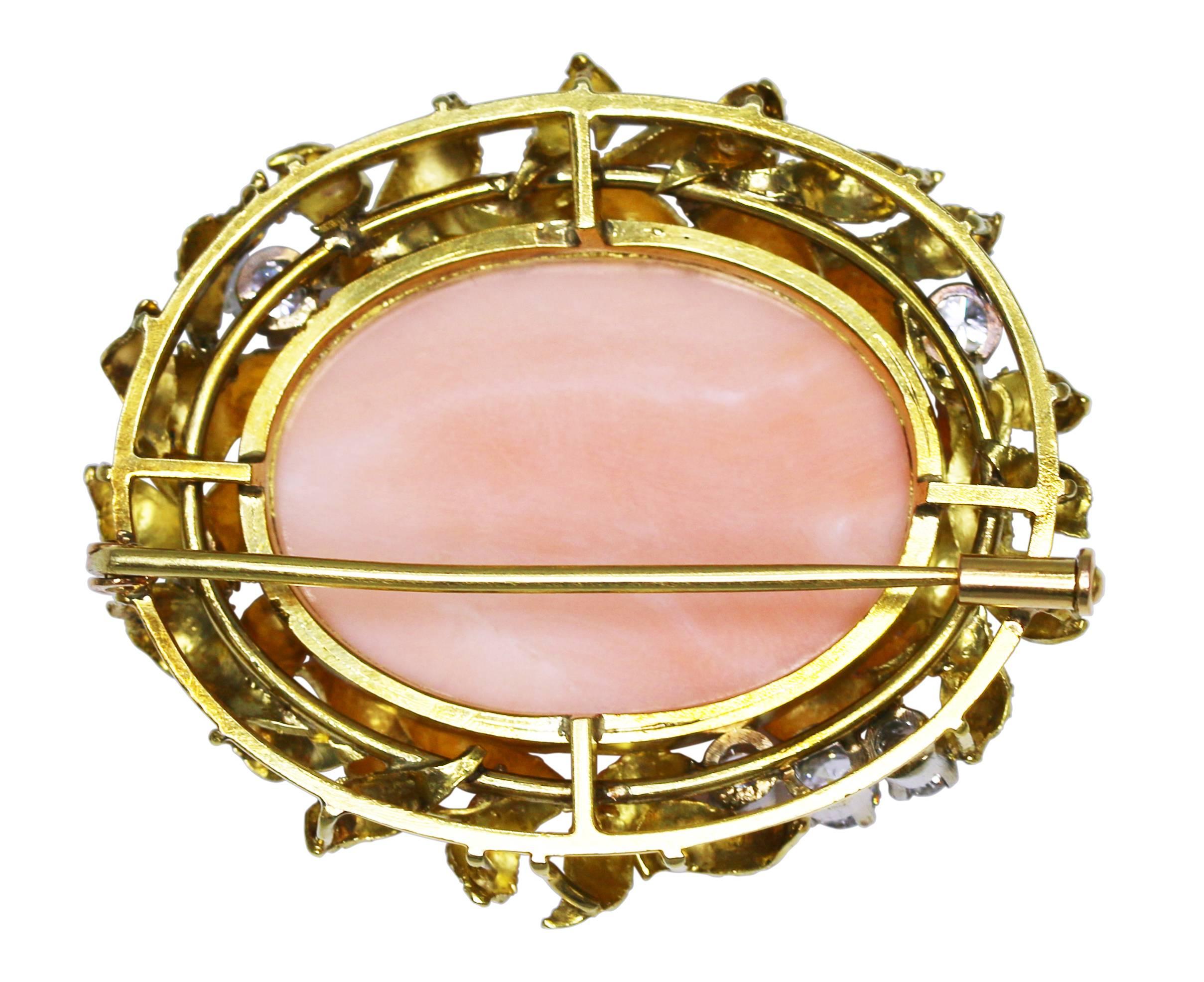 Natural Angel Skin Coral and Diamond Brooch In Excellent Condition In Miami, FL