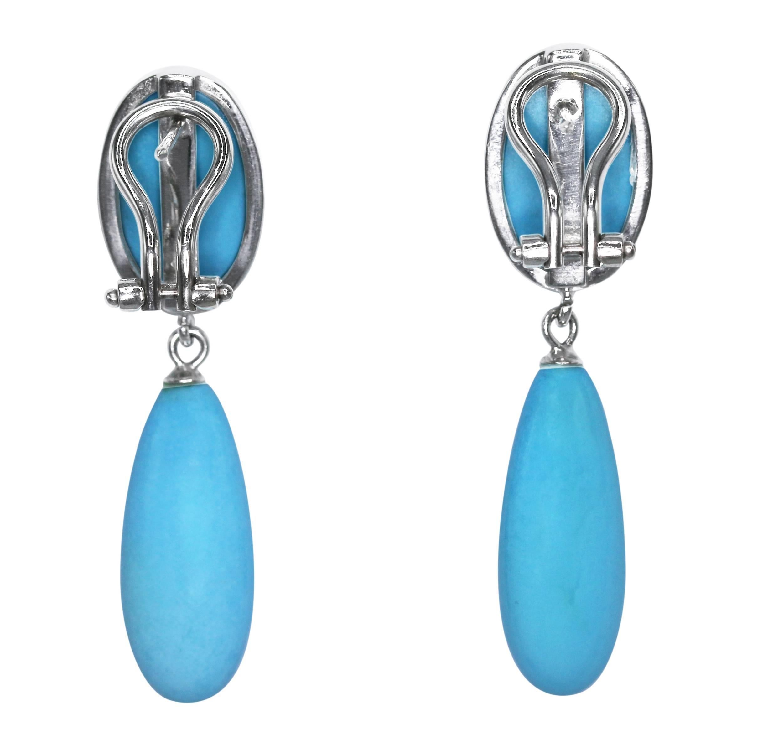 Natural Turquoise and White Gold Pendant Earclips In Excellent Condition In Miami, FL