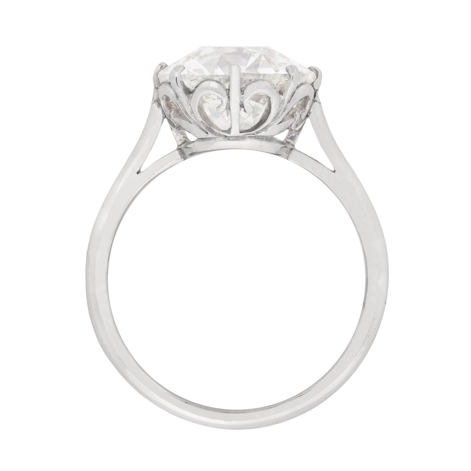 A breathtaking old European cut diamond, weighing 3.66 carats, is the solo performer in this stunning late Art Deco period engagement ring.

This spectacular stone, which has been certified by the World Gemological Institute to an I colour and an