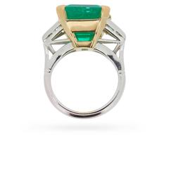 10.58 Carat Gubelin Certified Columbian Emerald and Diamond Ring c.1970s