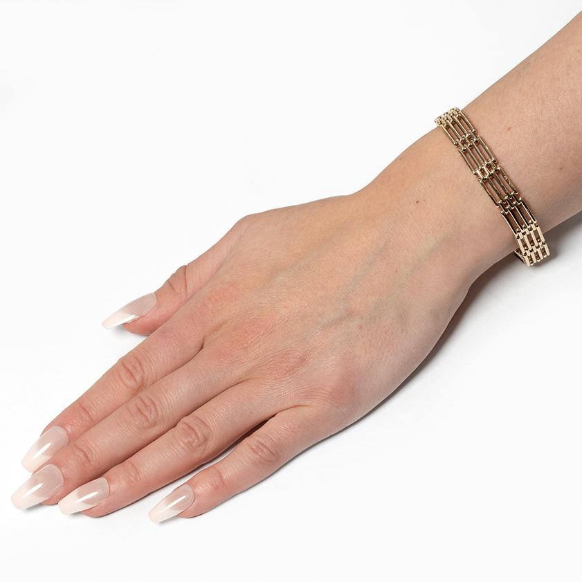 Bracelet vintage en or 9ct, poinçonné 1961 Unisexe en vente