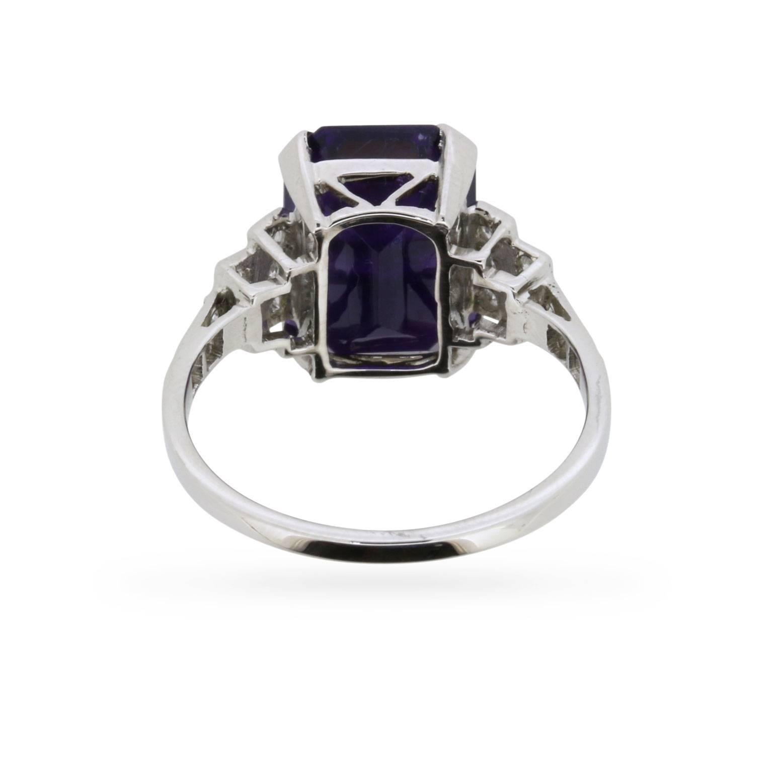 Art Deco Amethyst and Diamond Ring, circa 1920s In Excellent Condition In London, GB