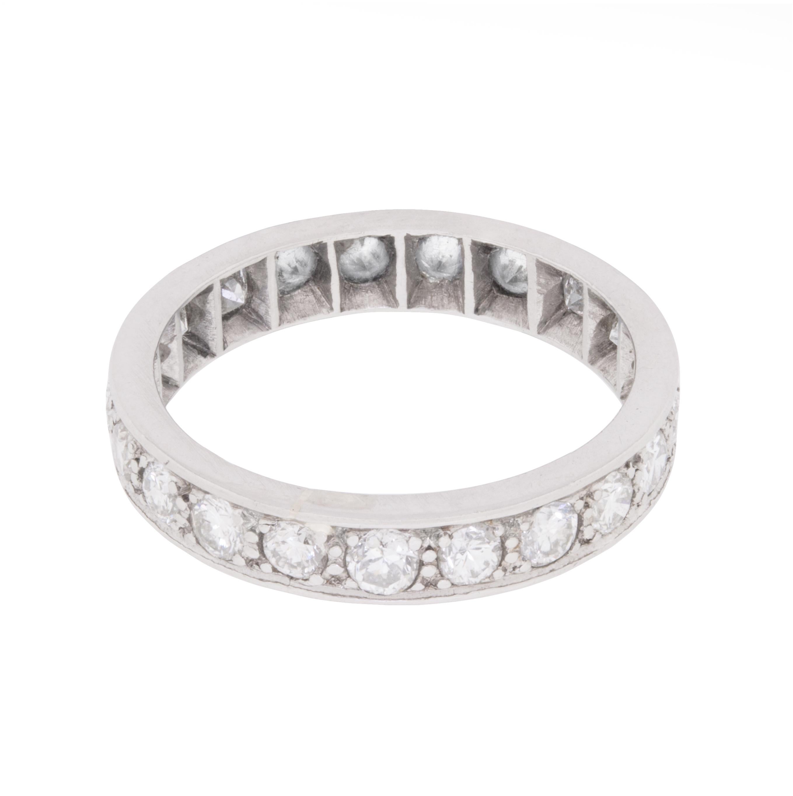 Round Cut Vintage Mid-Century Diamond Eternity Ring, circa 1950s For Sale