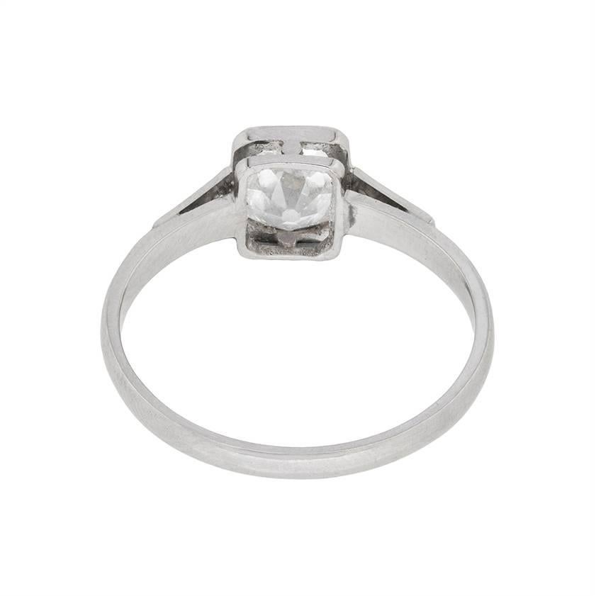 Art Deco Cushion Cut Diamond Solitaire Ring, circa 1920s In Excellent Condition In London, GB