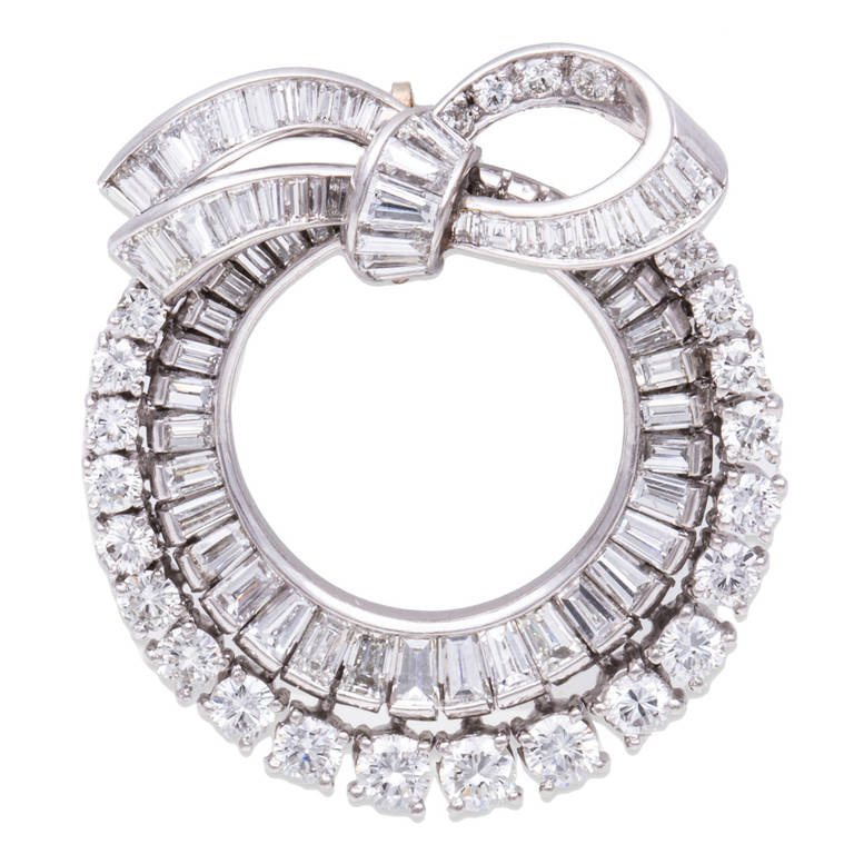 Diamond Platinum Wreath Brooch For Sale