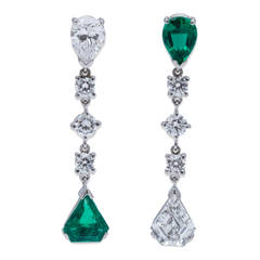 Stunningly Chic Emerald Diamond Platinum Earrings 5